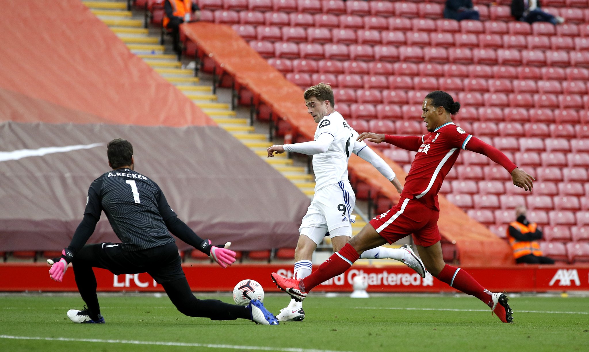 同时也能看 同时也能看